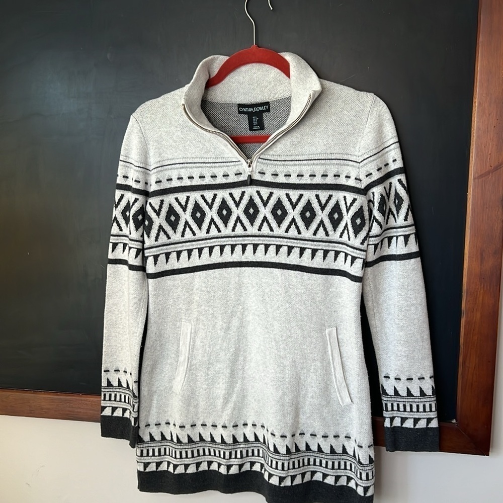 Cynthia Rowley Women Size Small Sweater Full Zip Grey Black - Picture 6 of 6